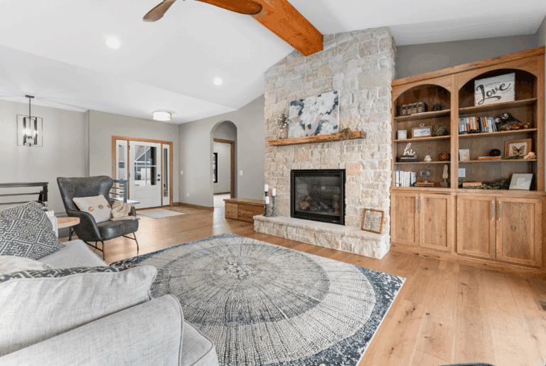 Lakefront Luxury Without Leaving Home