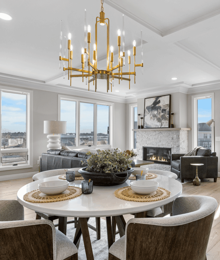 Modern Elegance Meets Lakeside Serenity